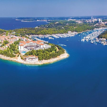 Amazing Apartment In Pula With Kitchen Eksteriør bilde