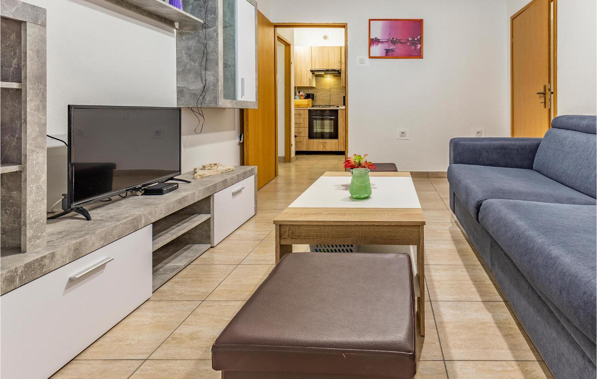 Amazing Apartment In Pula With Kitchen Eksteriør bilde